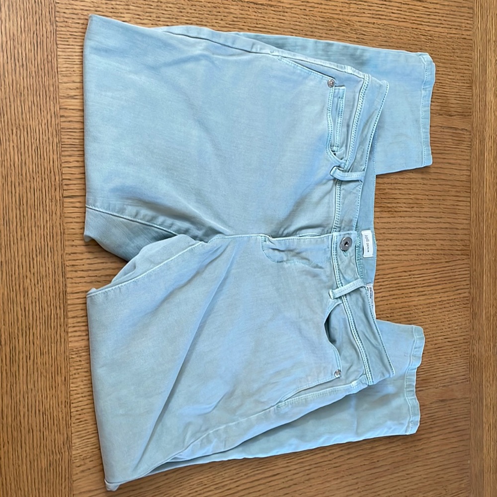 J.Jill Denim - Authentic fit - Slim Ankle - size 10P